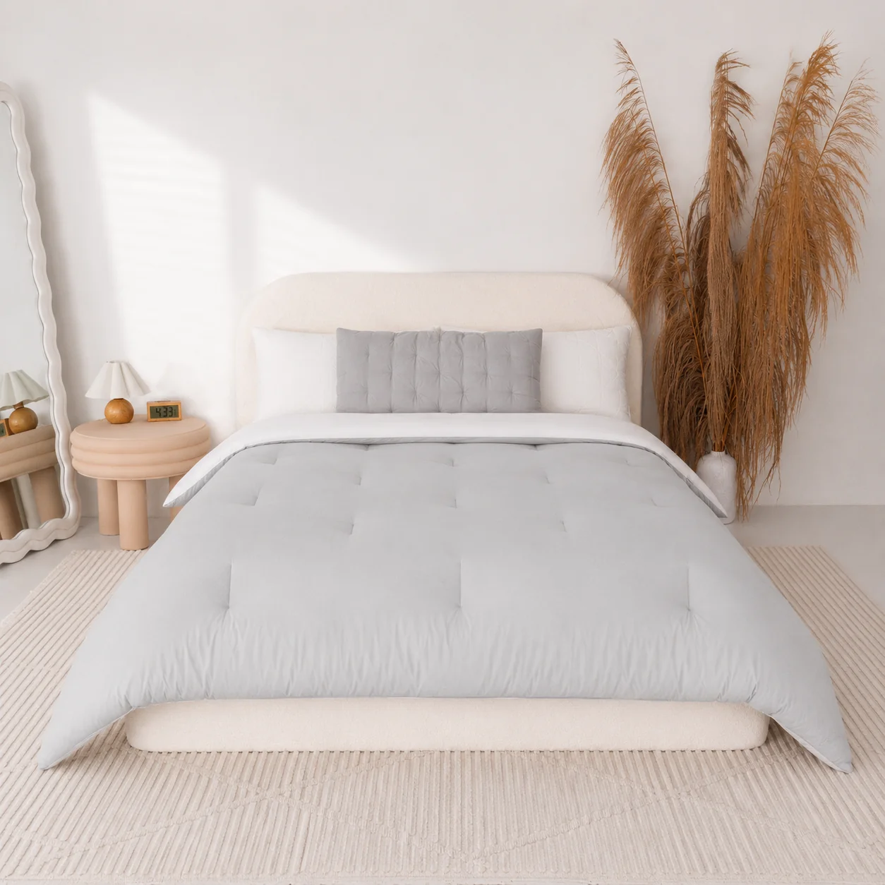 Cloud-Soft Comfortable Quilt