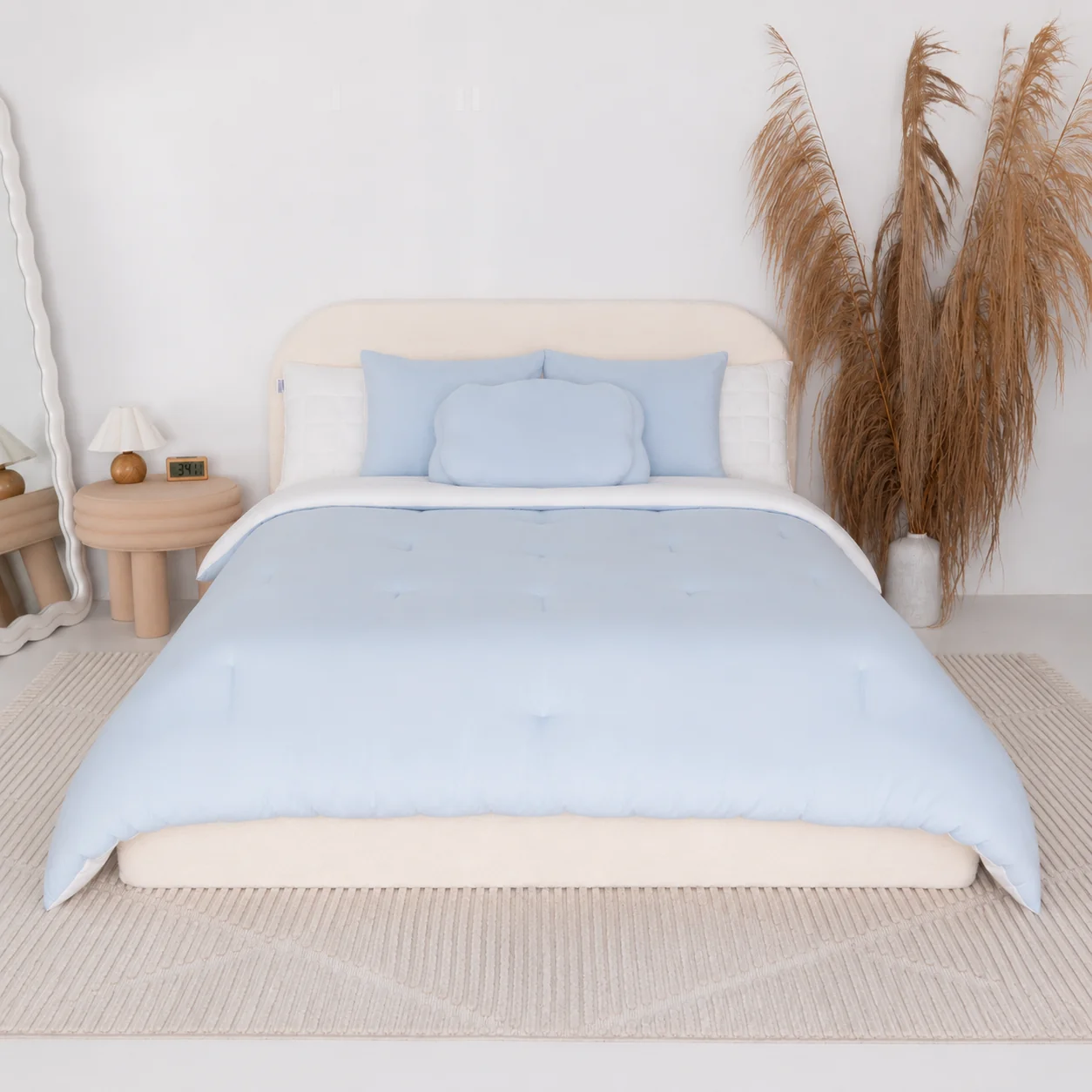 Cloud-Soft Comfortable Quilt